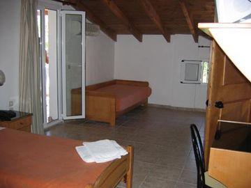 Summertime Hotel