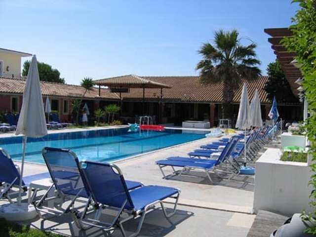 Summertime Hotel Sidárion